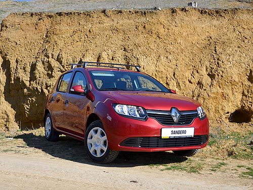 В Украине стартовали продажи новых Renault Sandero и Renault Sandero Stepway